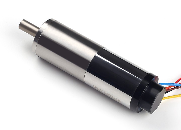 為何空心杯直流電機(jī)需要控制器來(lái)控制電機(jī)速度和輸出轉(zhuǎn)矩?